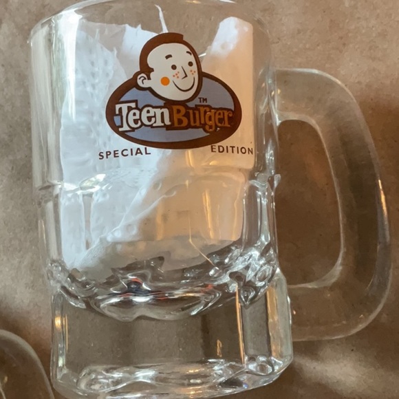 Glass mini Mug Set with Plush Toy  burger family - Picture 3 of 8